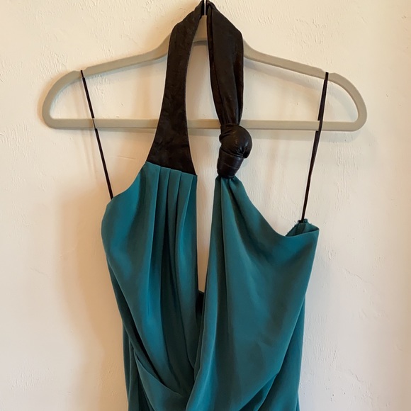 Poleci Formal Dress (Boutique) - Picture 1 of 2